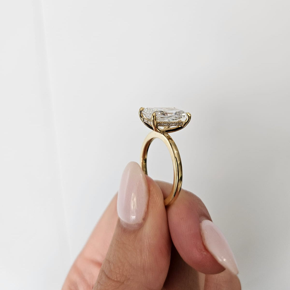 3.55ct Radiant Cut Lab Grown Audrey Design Yellow Gold