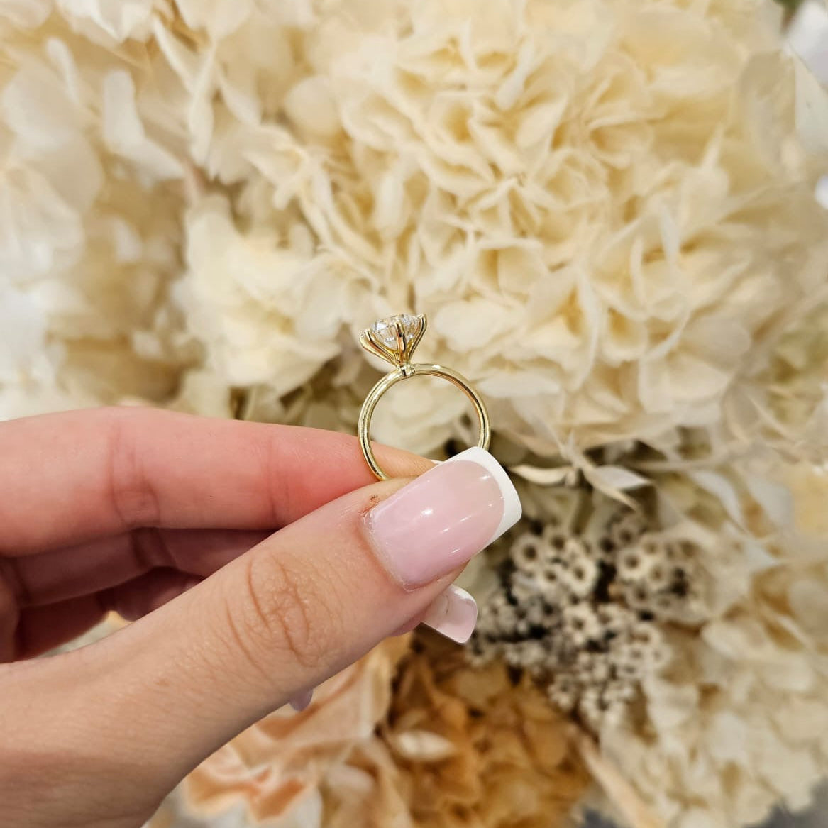 2.51ct Round Cut Lab Grown Henri Design Yellow Gold