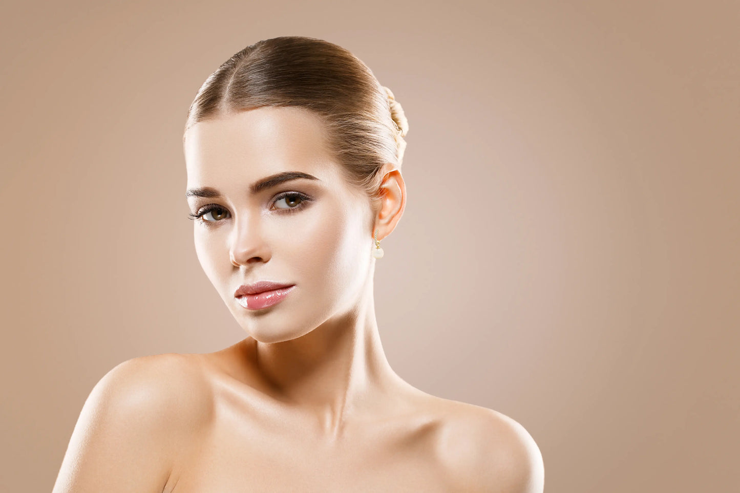 Freshwater Pearl & Diamond Earrings model