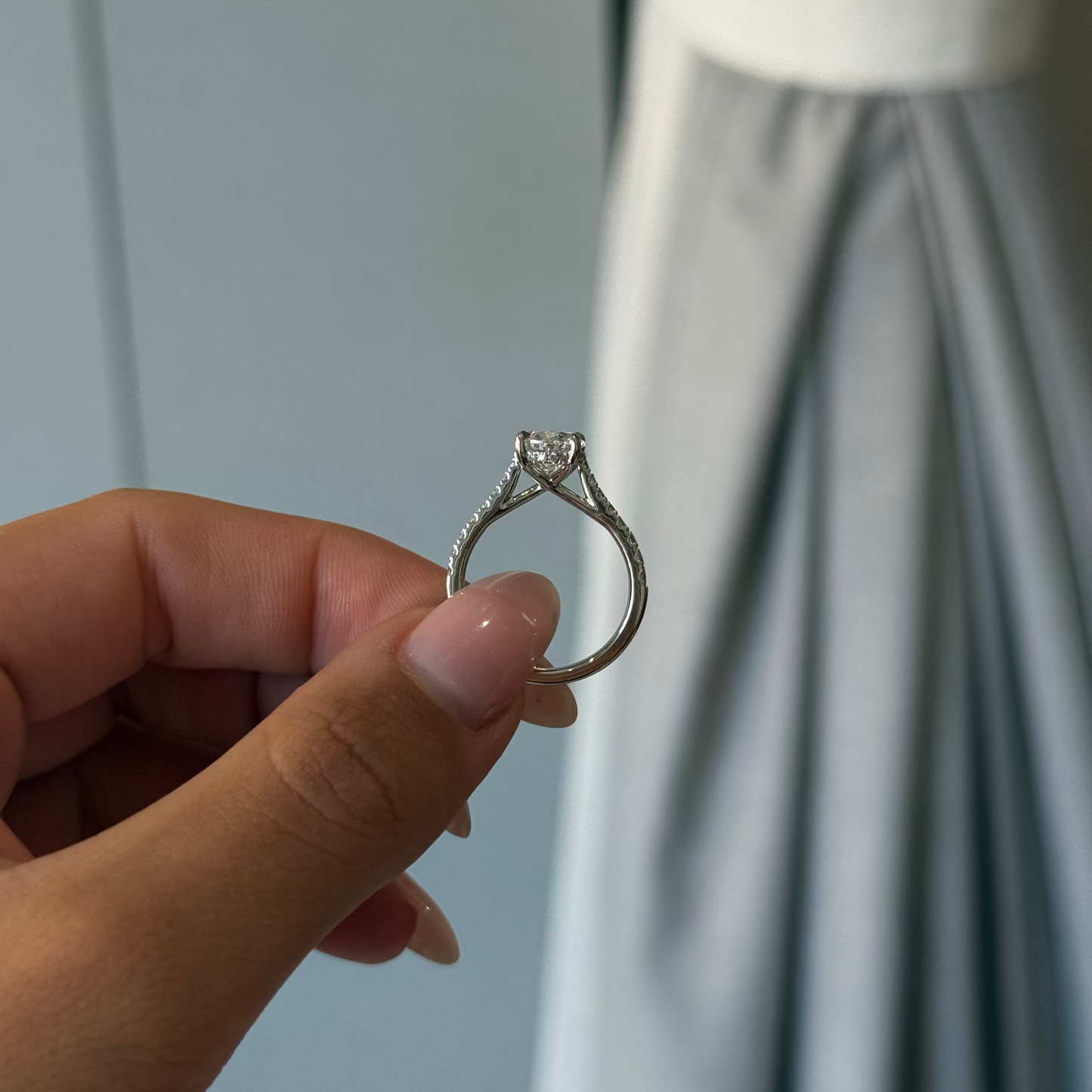 2.07ct Oval Cut Lab Grown La Maja Design Platinum