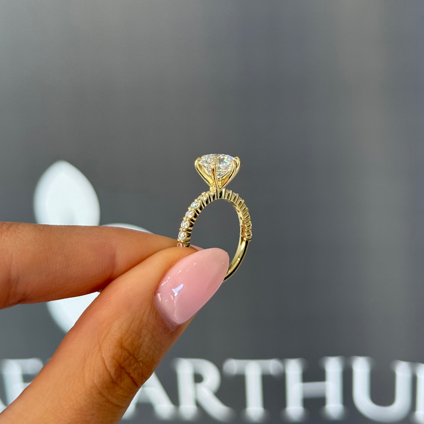 2.20ct Round Cut Lab Grown Custom Veneto Design Yellow Gold