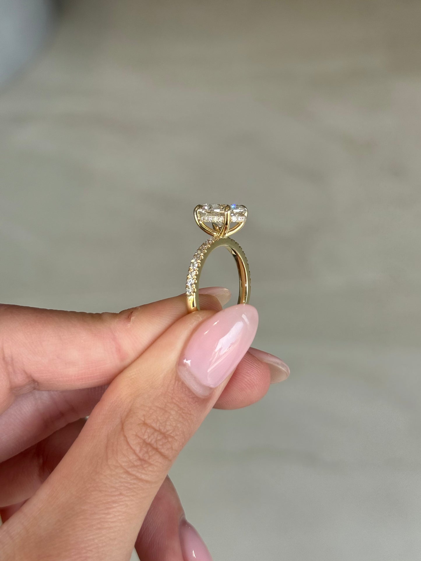 2.59ct Oval Cut Lab Grown Bassano Design Yellow Gold