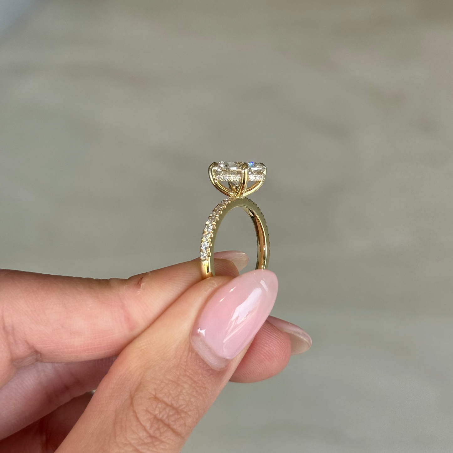 2.59ct Oval Cut Lab Grown Bassano Design Yellow Gold