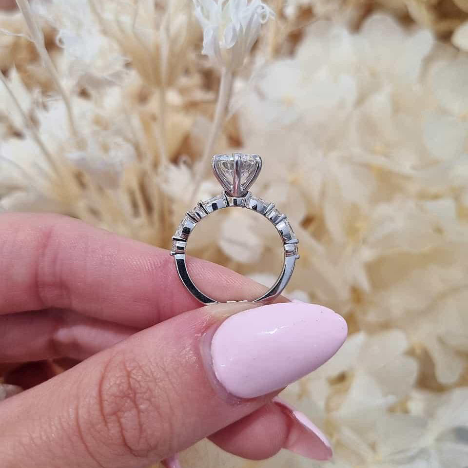 2.00ct Round Cut Lab Grown Ivy Design Platinum - Michael Arthur Diamonds