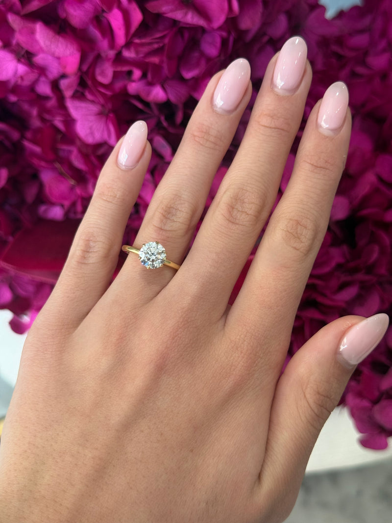 1.72ct Round Cut Lab Grown Lilly Design Yellow Gold