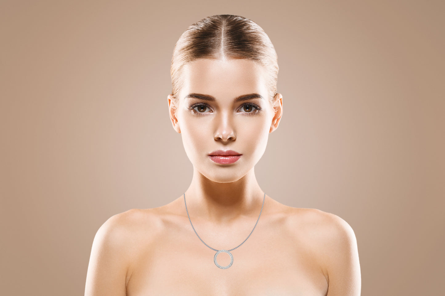 Diamond Bead Set Circle Pendant