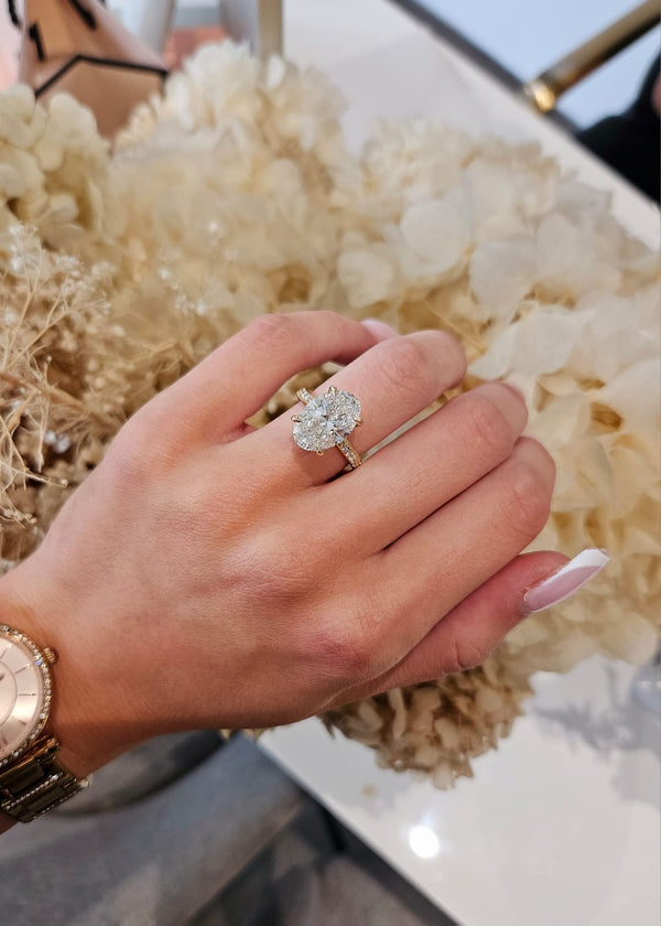 5.01ct Oval Cut Lab Grown Angelina Design Yellow Gold