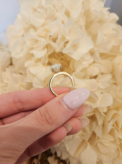 4.01ct Oval Cut Lab Grown Audrey Design Yellow Gold