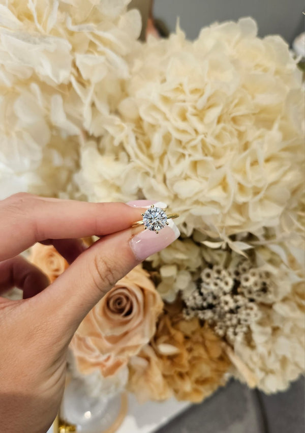 2.51ct Round Cut Lab Grown Henri Design Yellow Gold