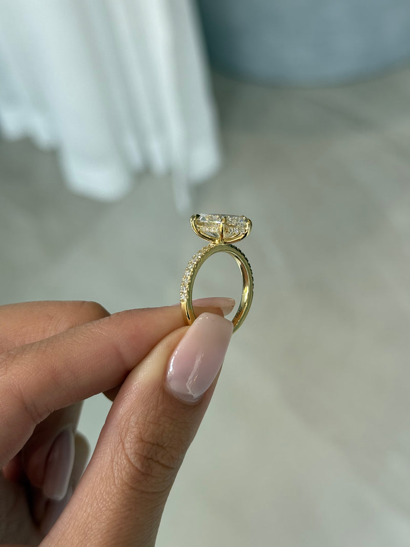 3.53ct Marquise Cut Lab Grown Bassano Design 18ct Yellow Gold