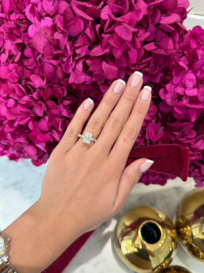 3.01ct Radiant Cut Lab Grown Electra Design Yellow Gold