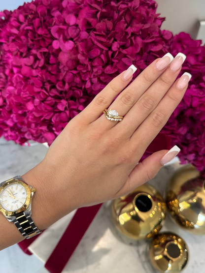 1.23ct Pear Cut Lab Grown Penelope Design Yellow Gold