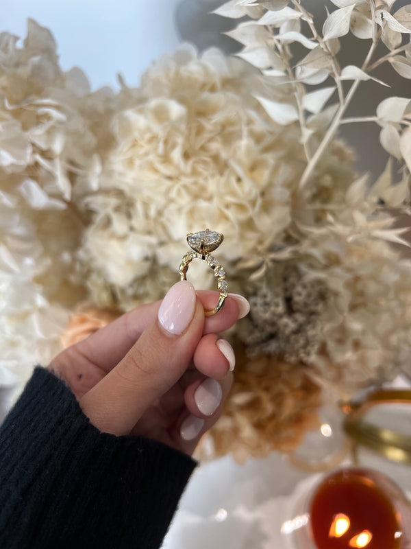 2.55ct Oval Cut Lab Grown Ivy Design Yellow Gold