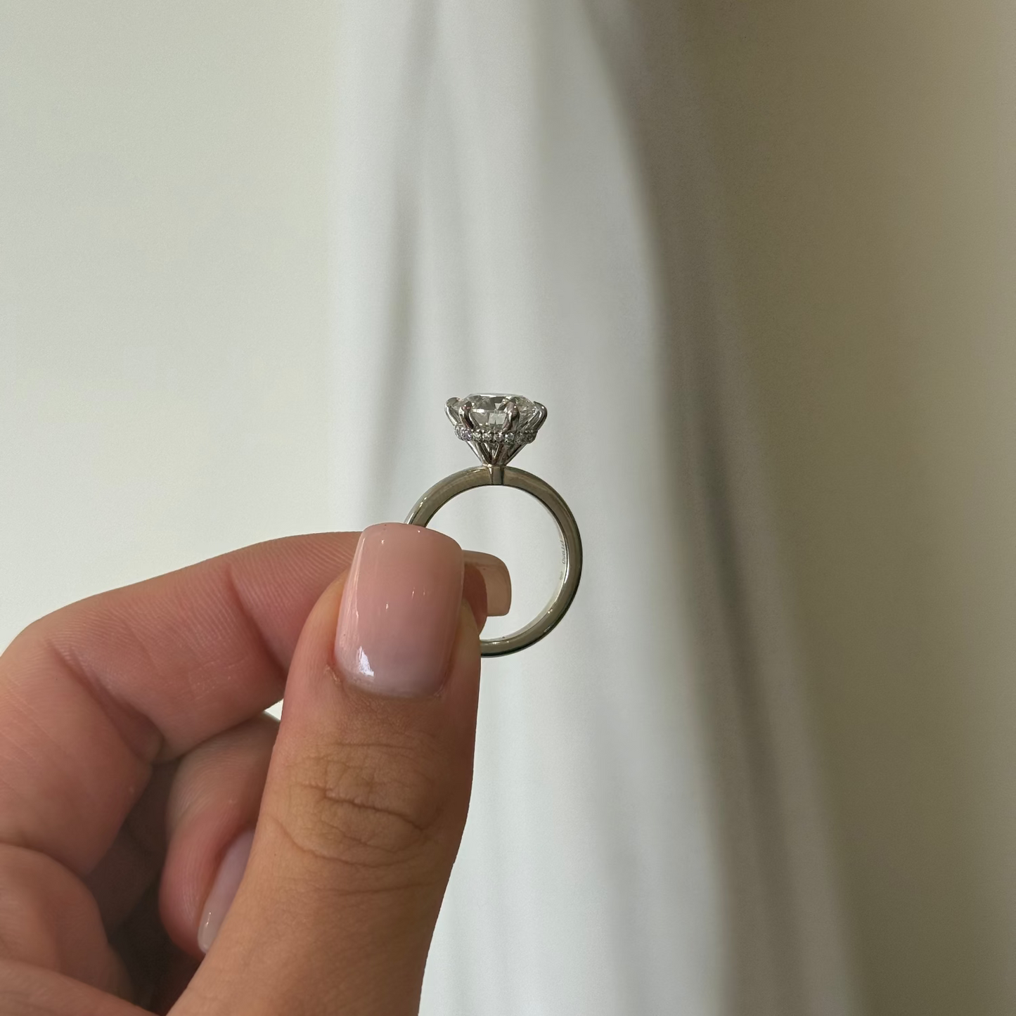 2.50ct Round Cut Lab Grown Lilly Design Platinum