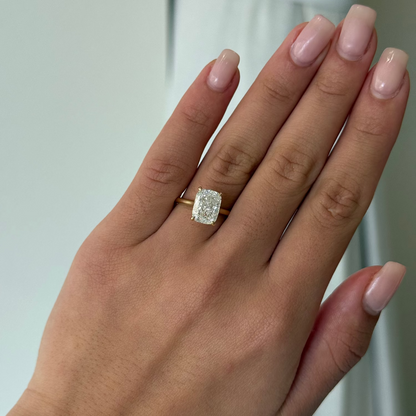 4.05ct Cushion Cut Lab Grown Custom Bella Design 18ct Yellow Gold