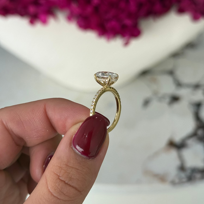 2.00ct Oval Cut Lab Grown Bassano Design Yellow Gold