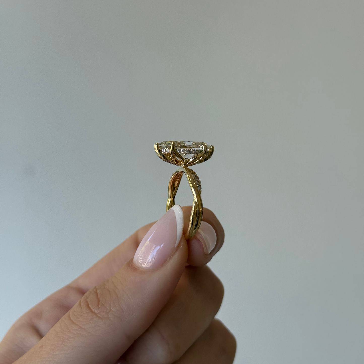 4.09ct Marquise Cut Lab Grown Amelia Design 18ct Yellow Gold