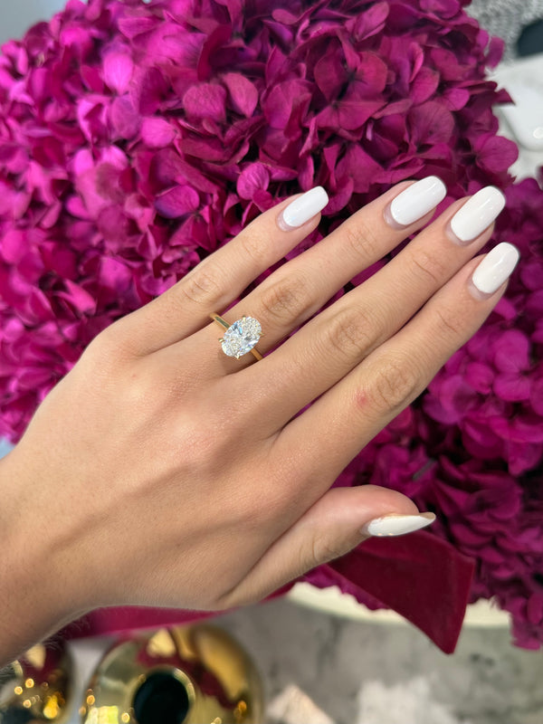 2.70ct Oval Cut Lab Grown Bella Design Yellow Gold