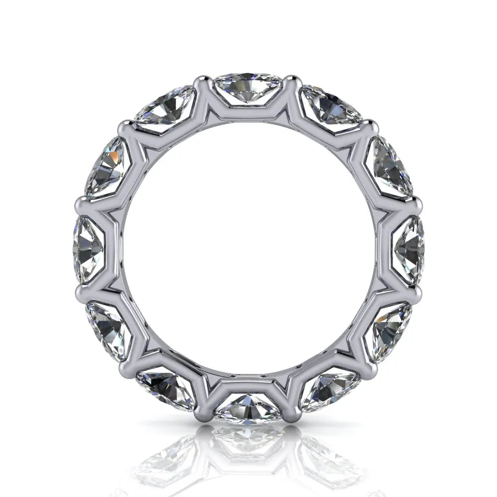 Mary Wedding Ring allway around 