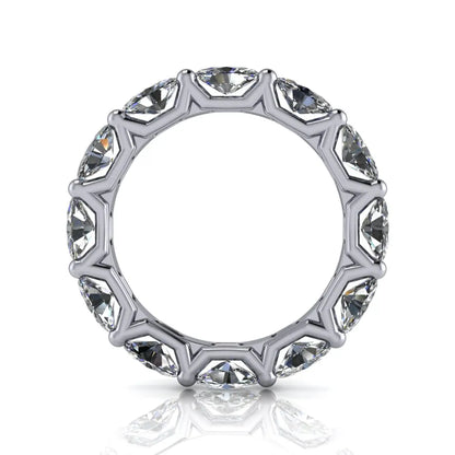 Mary Wedding Ring allway around 