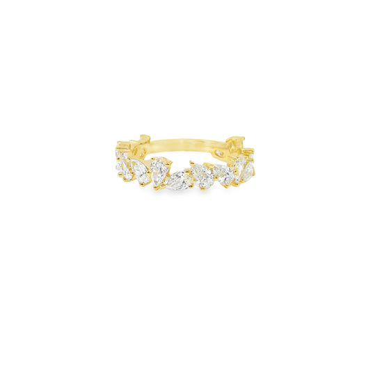 18ct Yellow Gold Pear Lab Grown Diamond Wedding Band