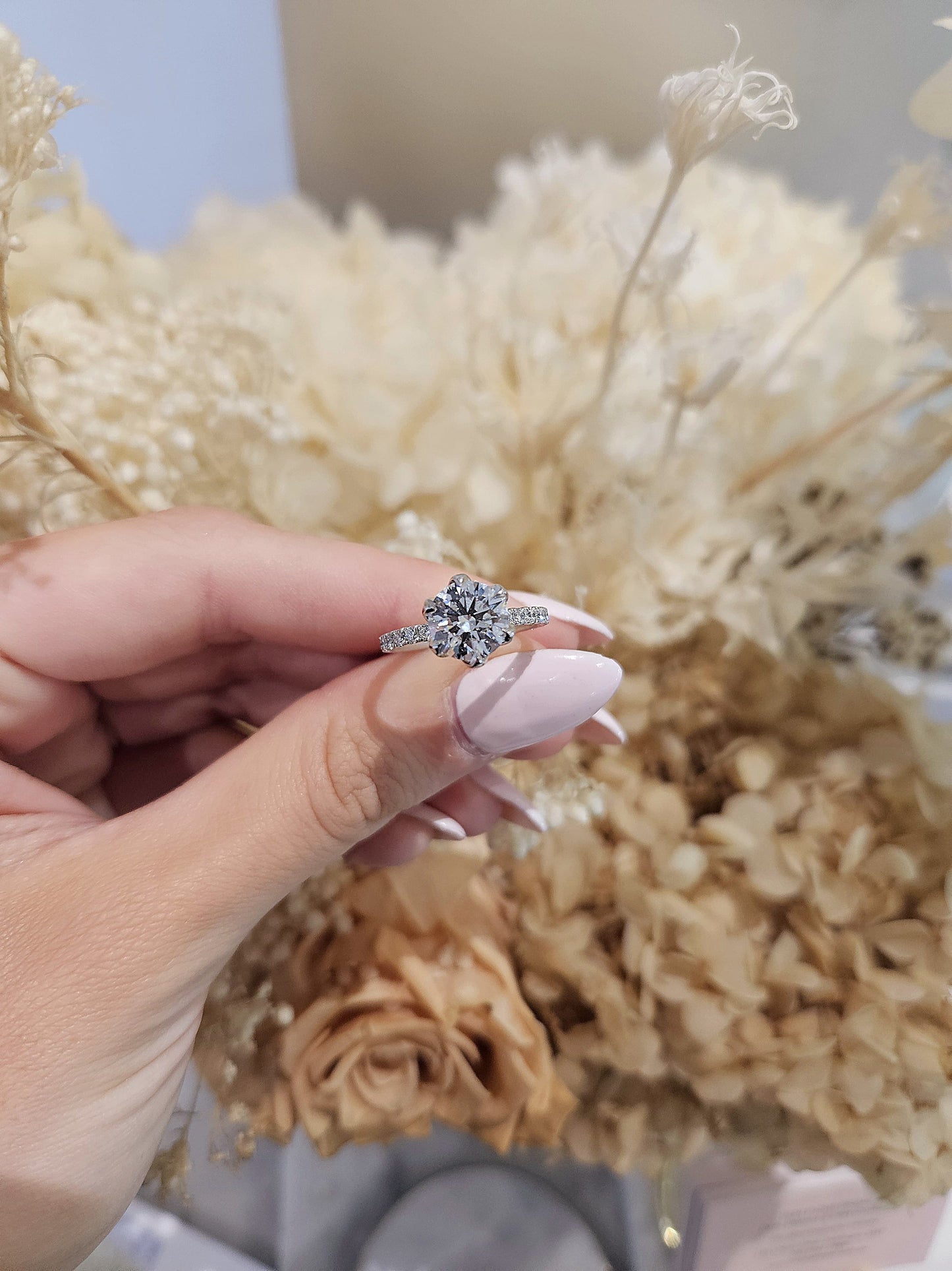 2.07ct Round Cut Lab Grown Lotus Design Platinum