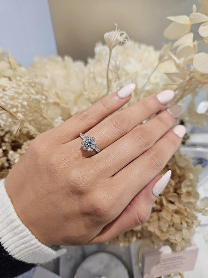 2.07ct Round Cut Lab Grown Lotus Design Platinum