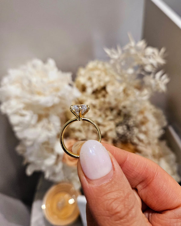 2.57ct Round Cut Lab Grown Henri Design Yellow Gold