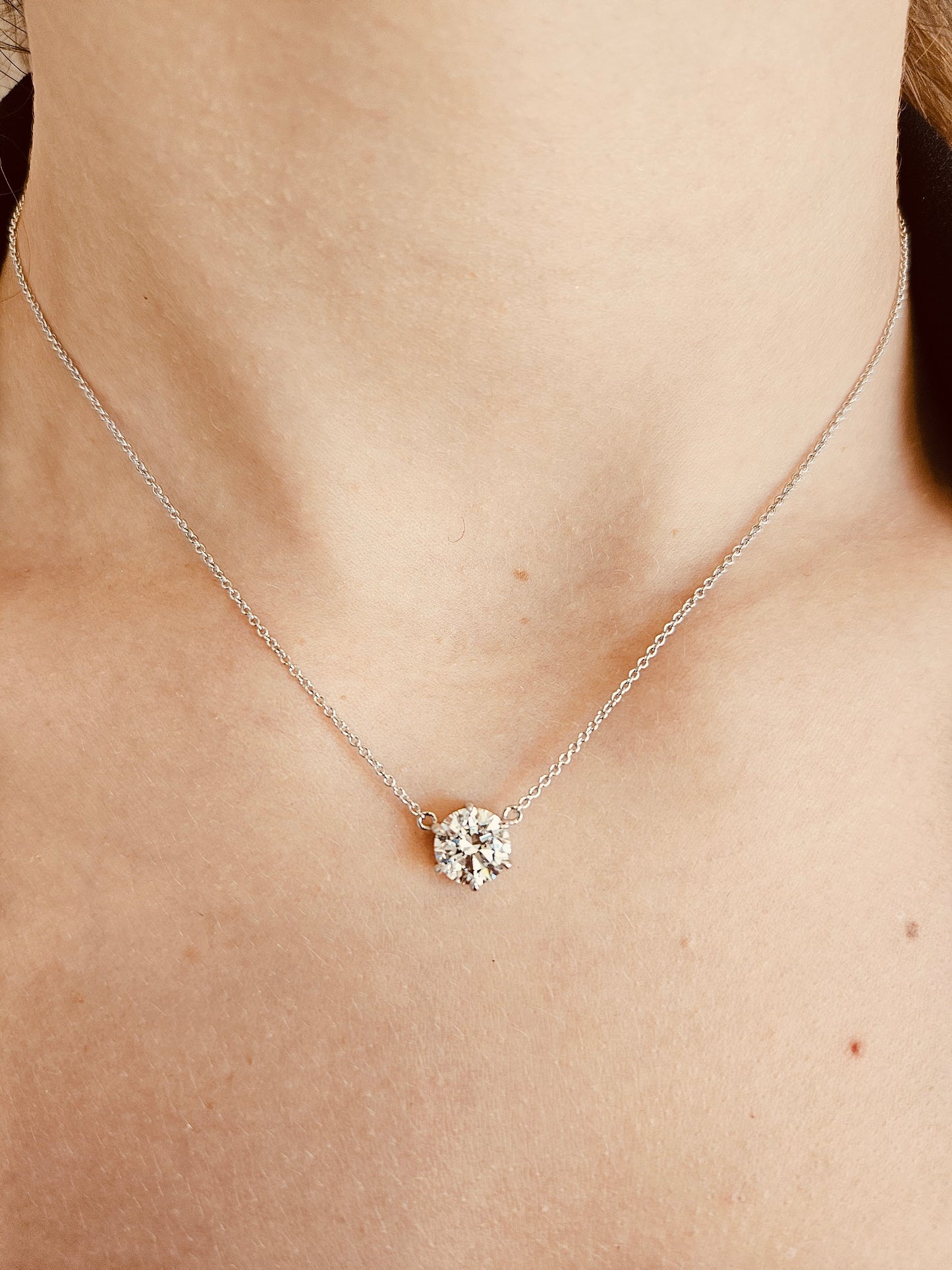 18ct White Gold 2.00ct Lab Grown Diamond 6 Claw Pendant