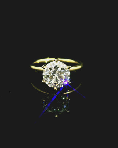 2.51ct Round Cut Lab Grown Henri Design Yellow Gold