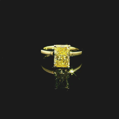 2.02ct Yellow Diamond Radiant Cut Lab Audrey Design